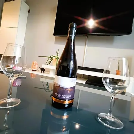 T2 Cozy Avec Parking, Terrasse - Severine Apartment *