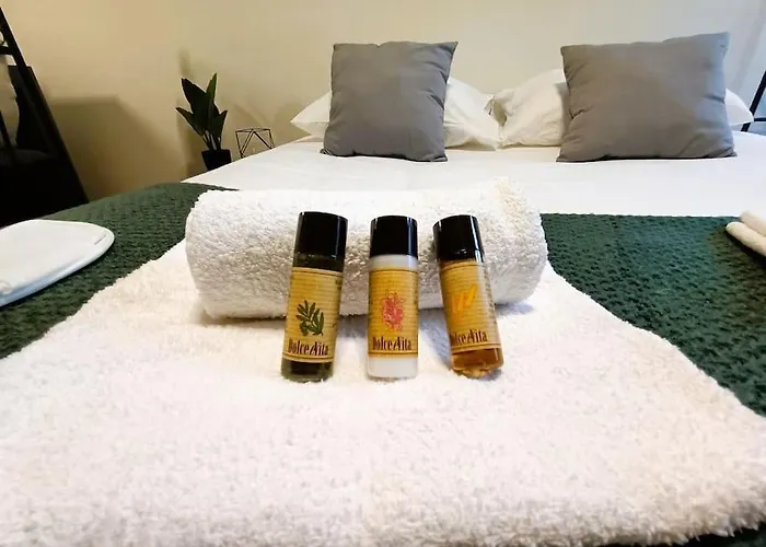 T2 Cozy Avec Parking, Terrasse - Severine Lägenhet